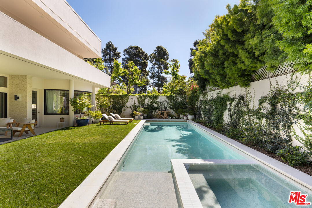 Property photo 44