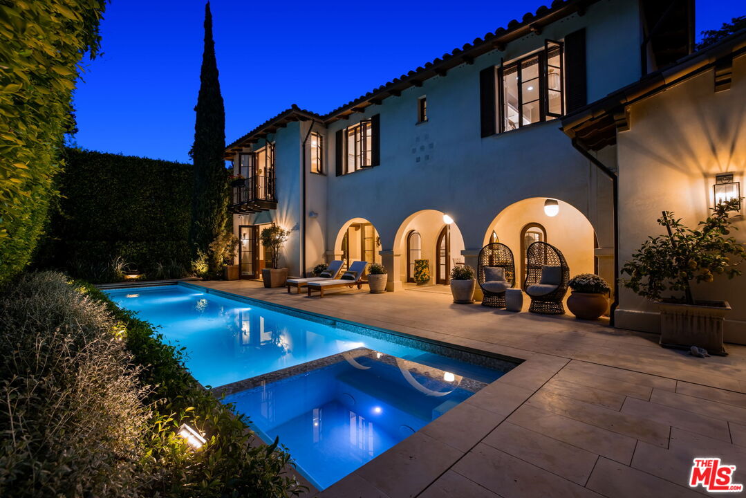 Property photo 44