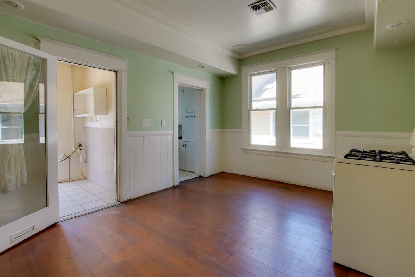 Property photo 35