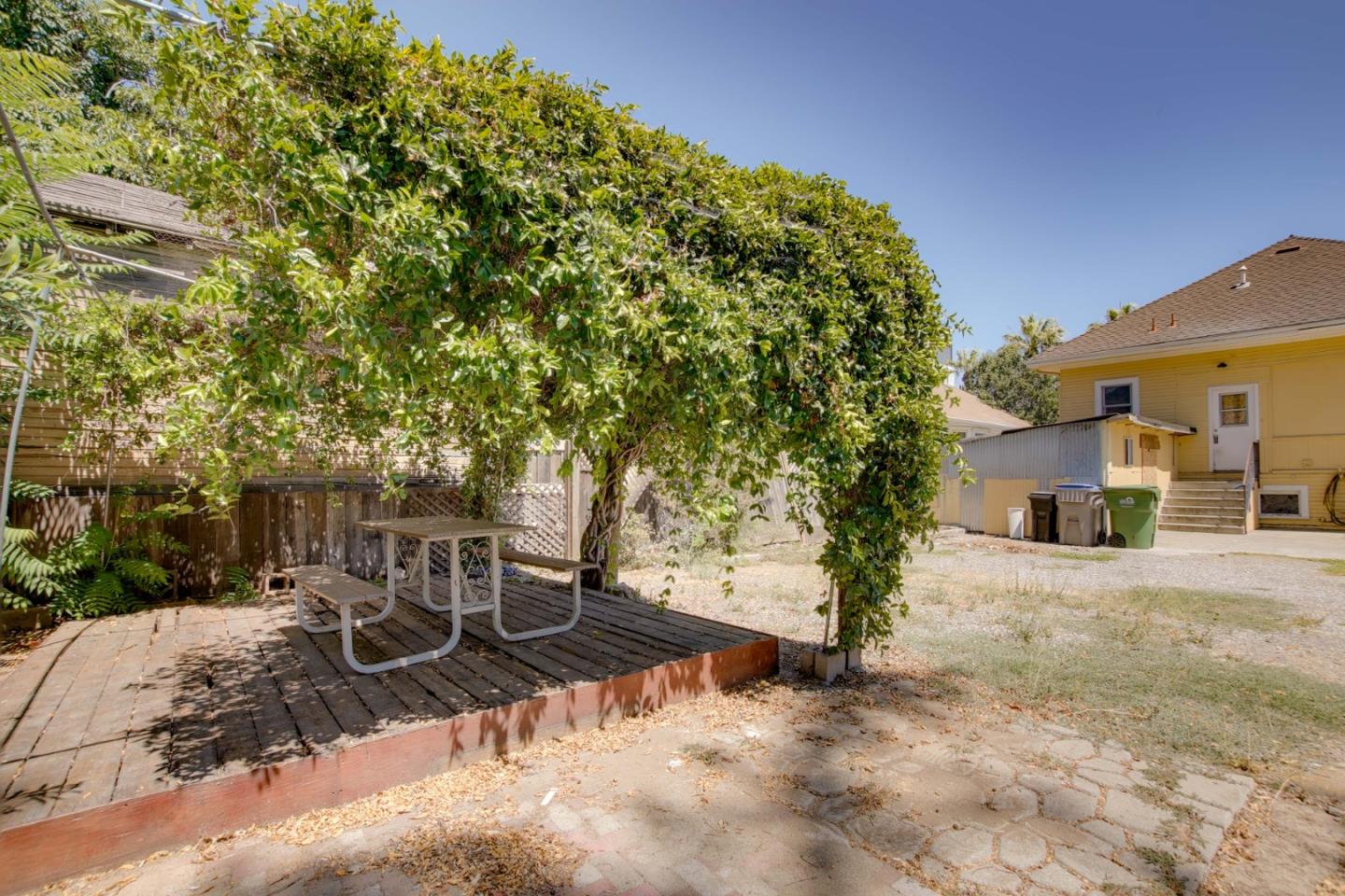Property photo 51
