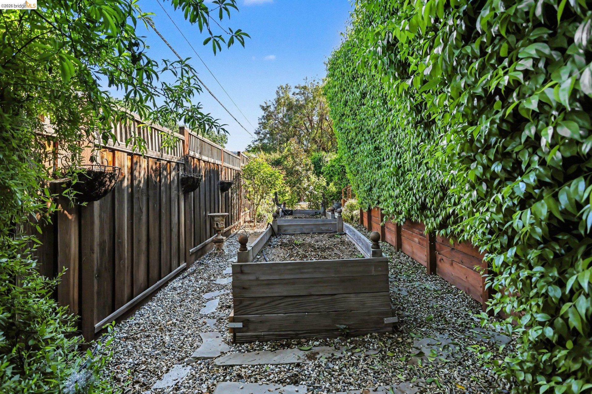 Property photo 43