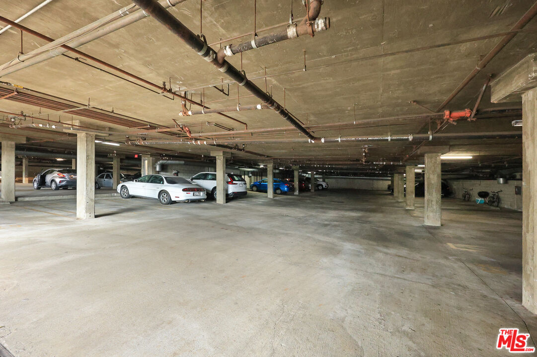 Property photo 25