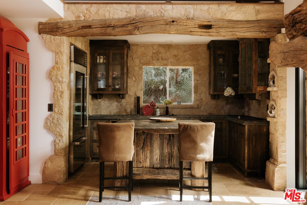 Property photo 35