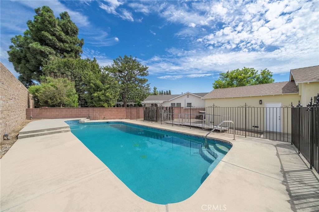Property photo 42