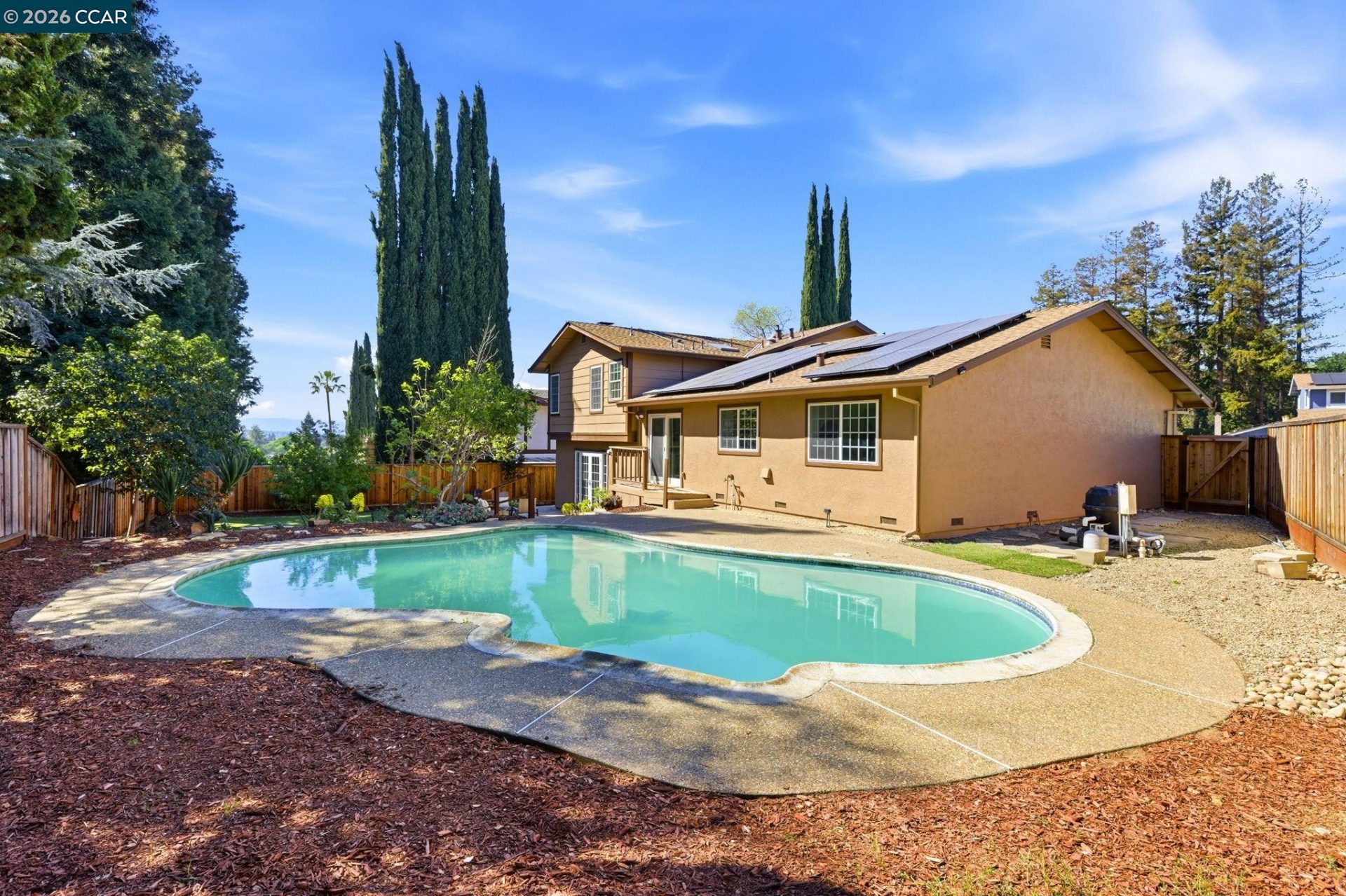 Property photo 33