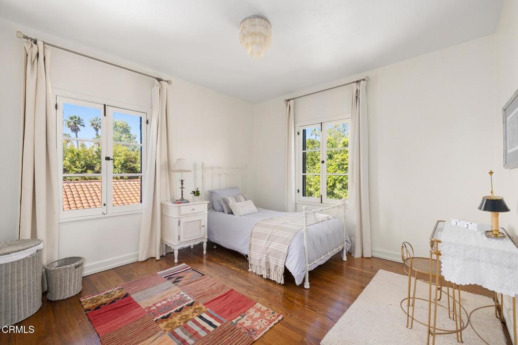 Property photo 32