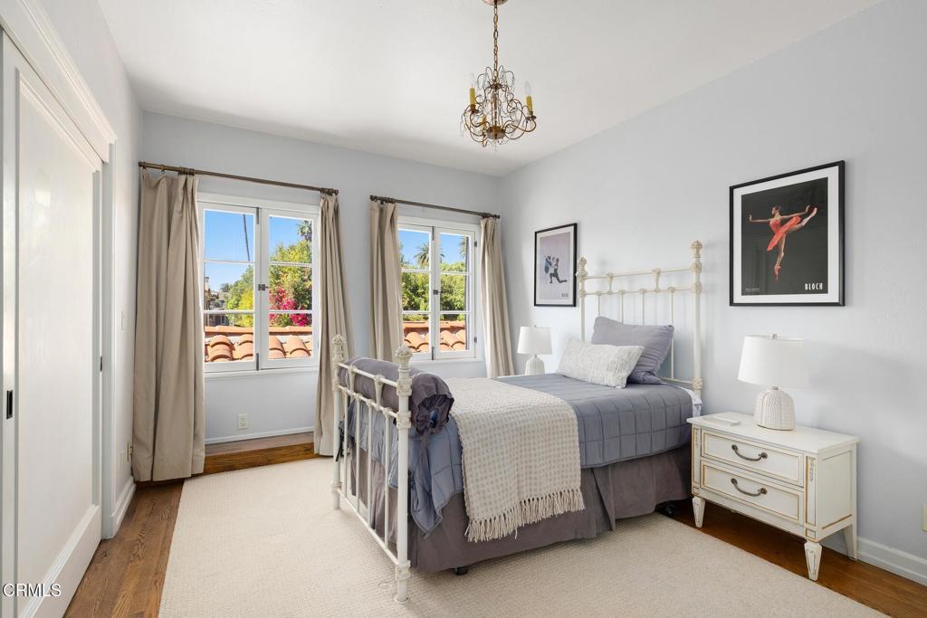 Property photo 37