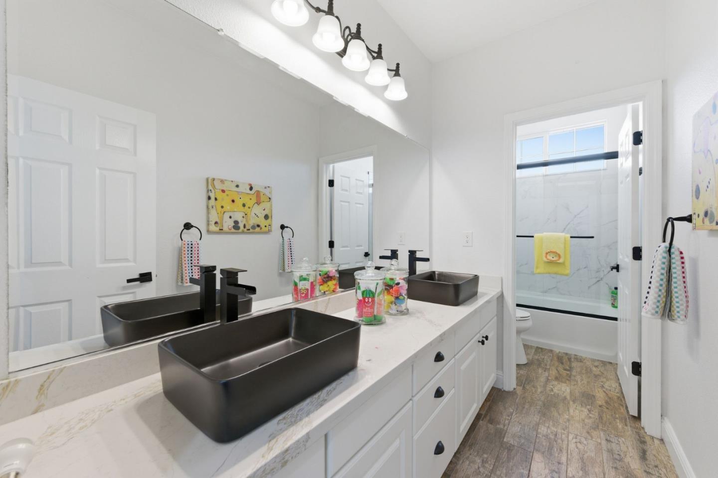Property photo 44