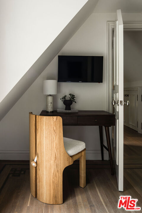 Property photo 35