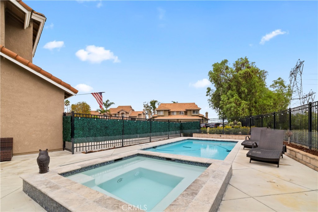 Property photo 37