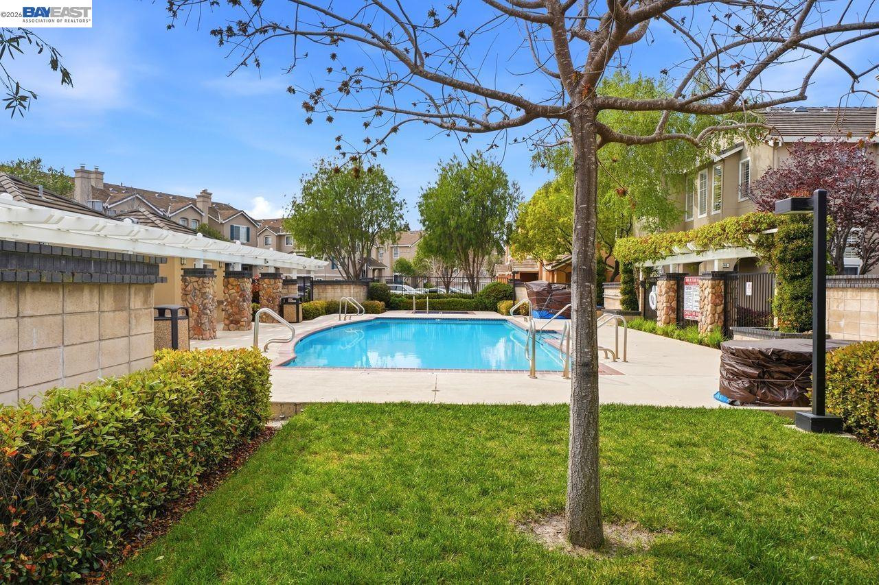 Property photo 37