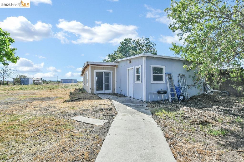 Property photo 28