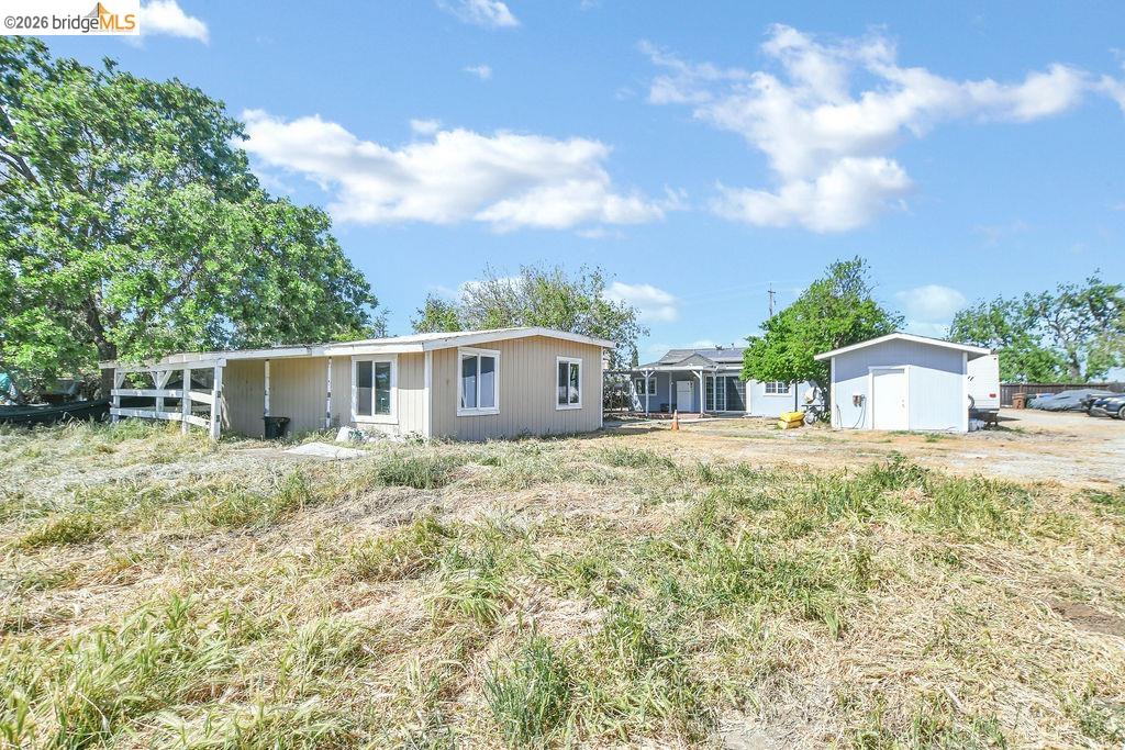 Property photo 37