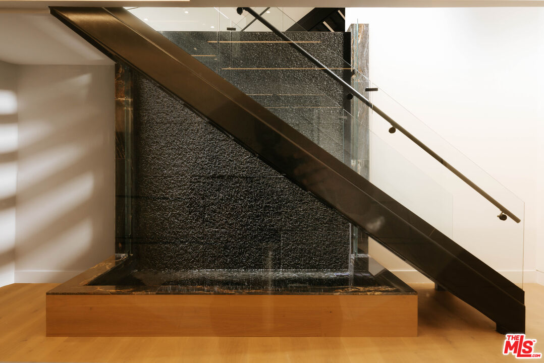 Property photo 50