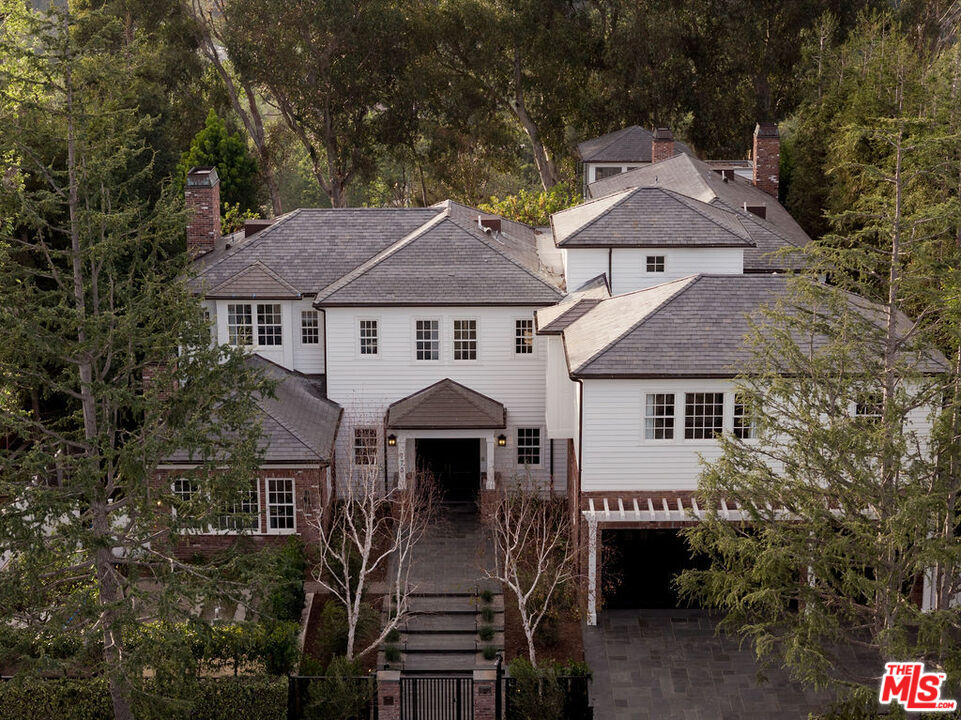 Property photo 37