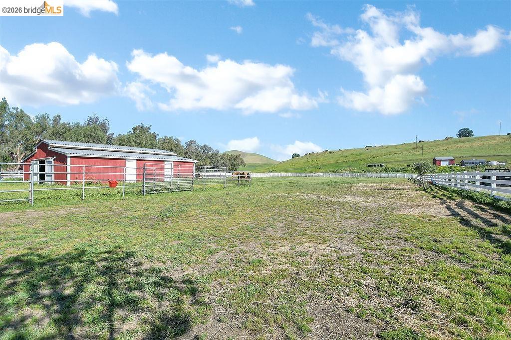 Property photo 38