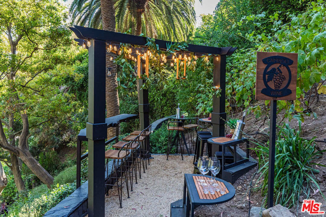 Property photo 43