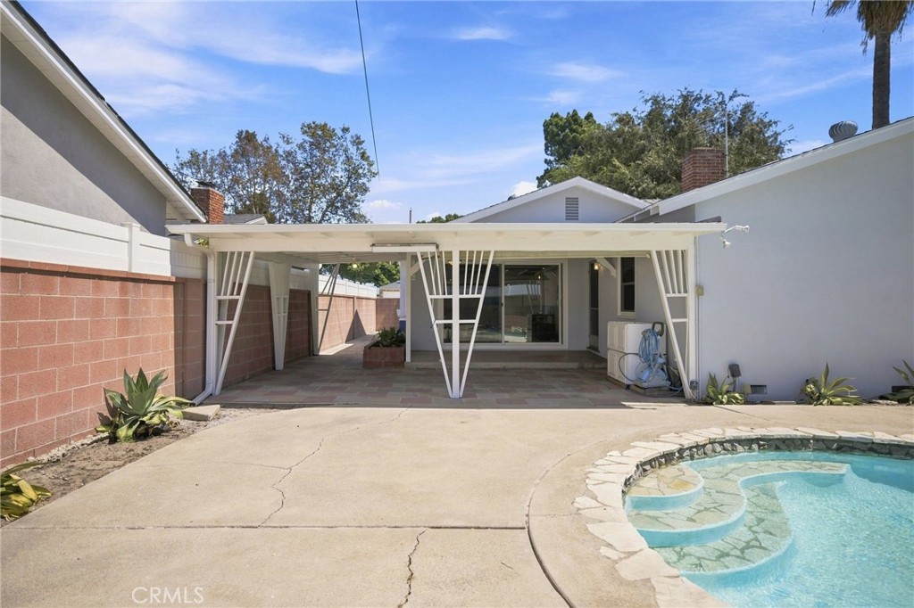 Property photo 40