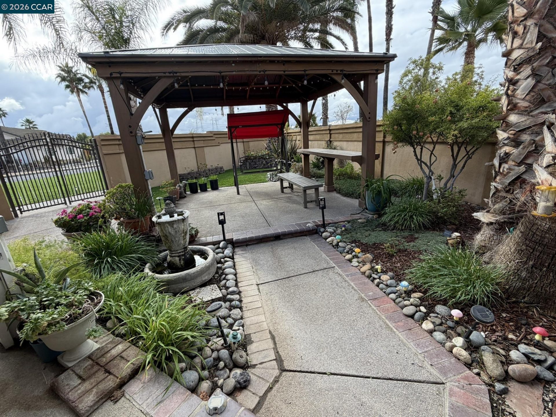 Property photo 35