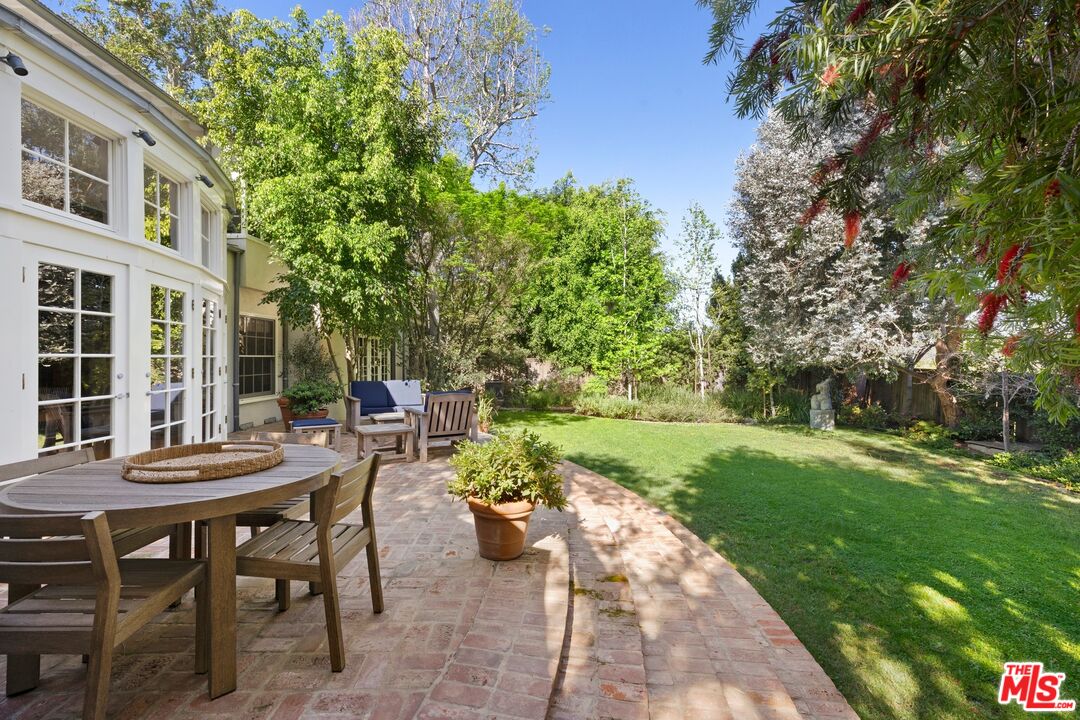 Property photo 44