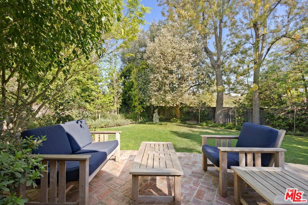 Property photo 46