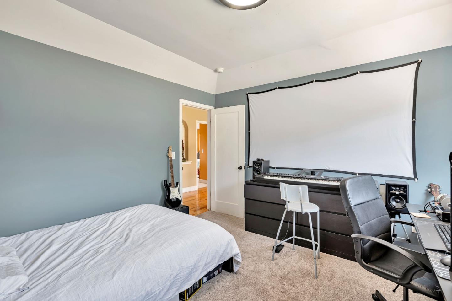 Property photo 33