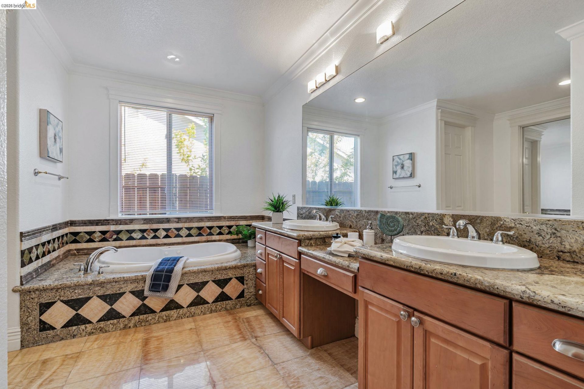 Property photo 50