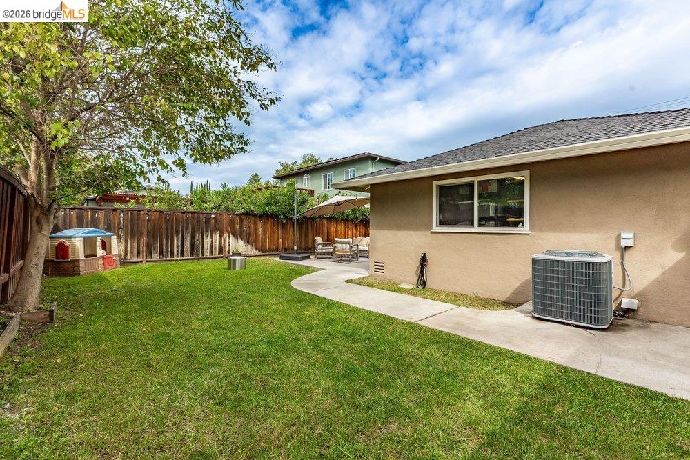 Property photo 36