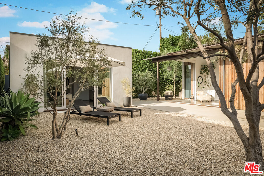 Property photo 46