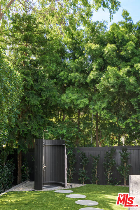 Property photo 46