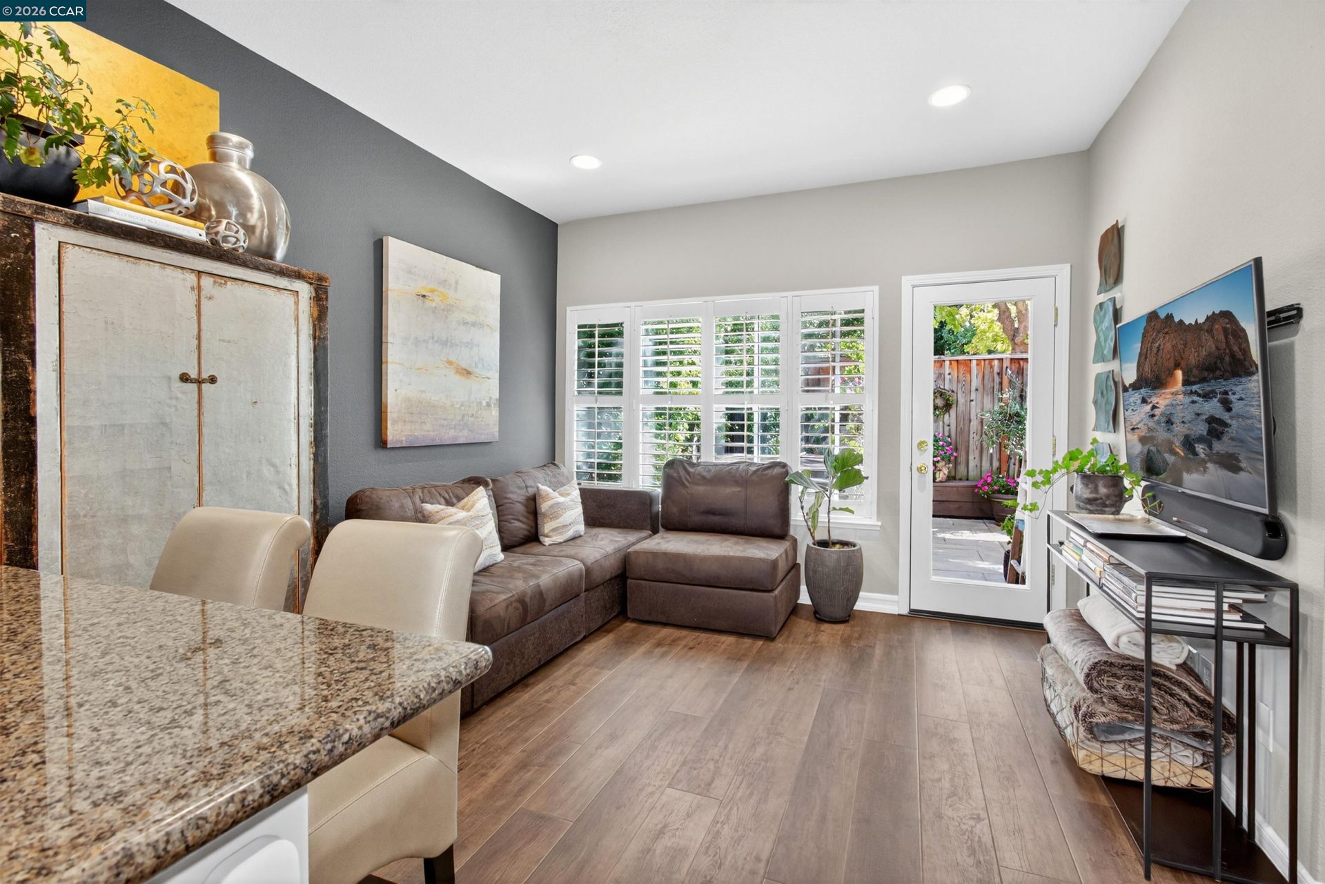 Property photo 32