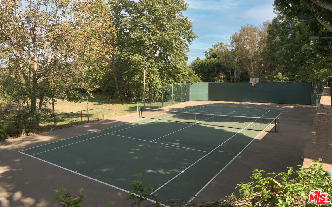 Property photo 50