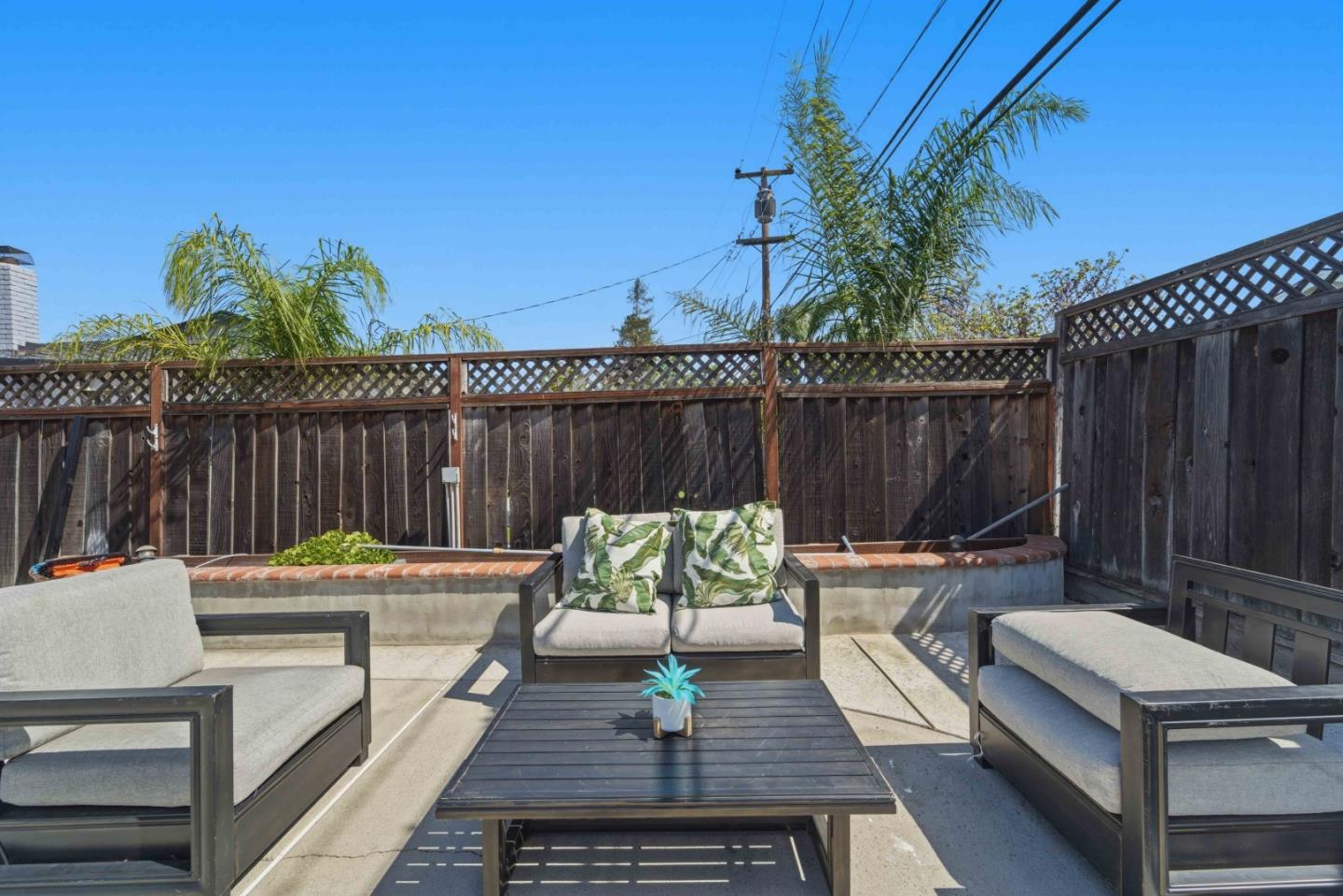 Property photo 35