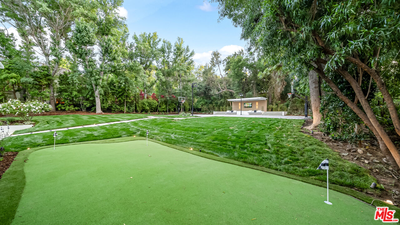 Property photo 33