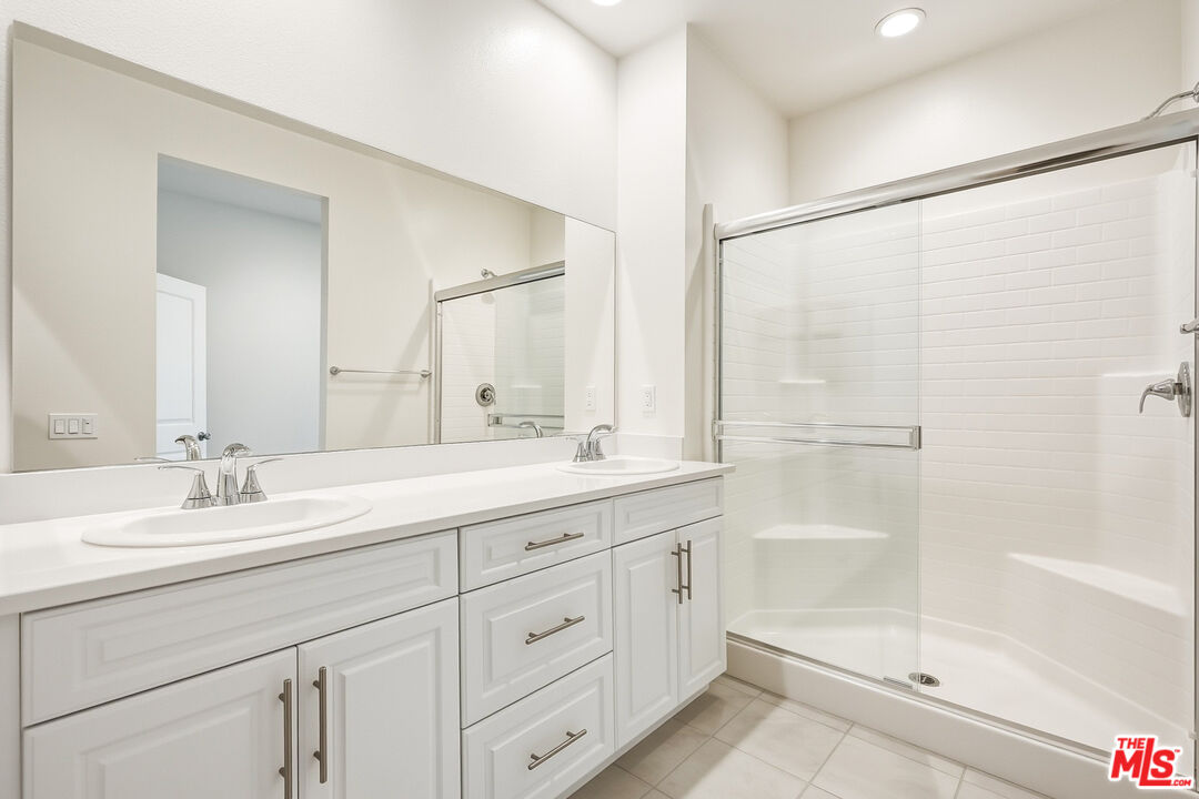 Property photo 50