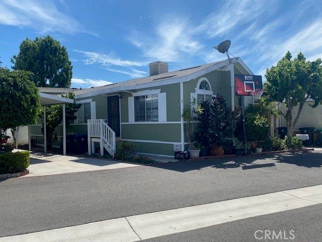 Property photo 32