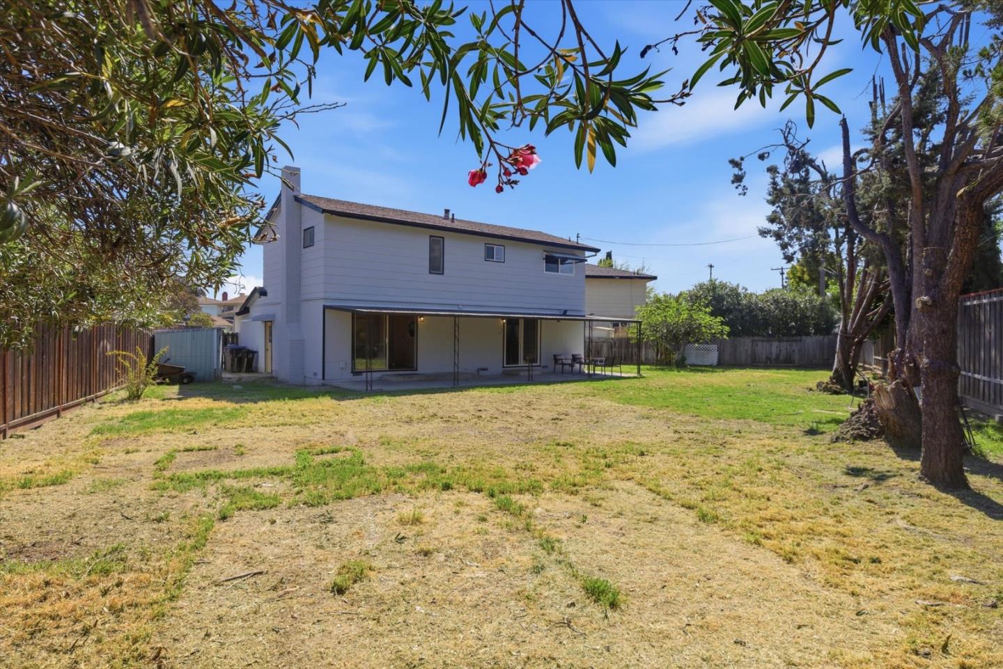 Property photo 37