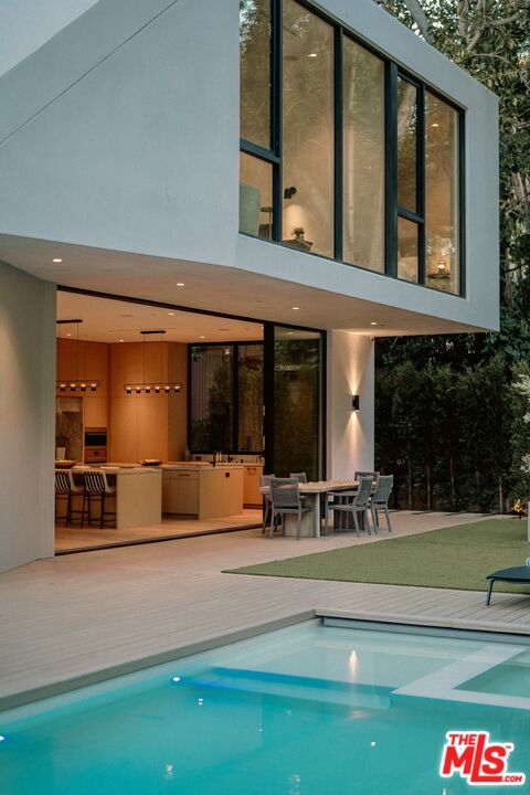 Property photo 32
