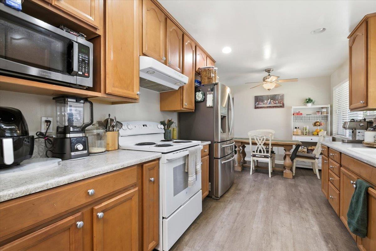 Property photo 32