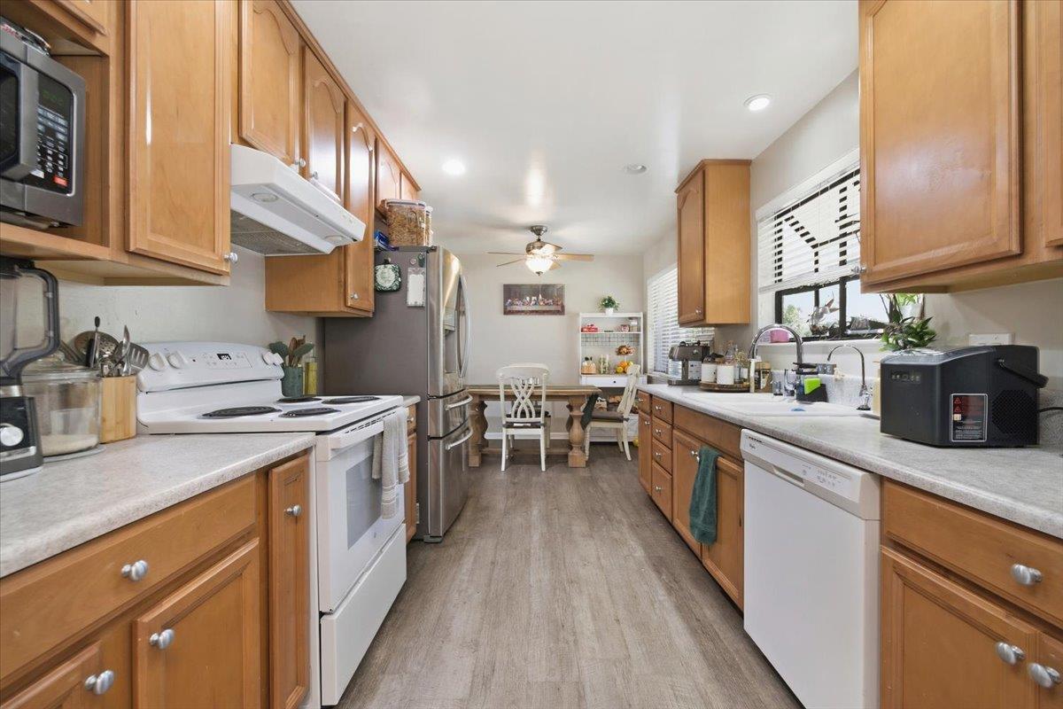 Property photo 33