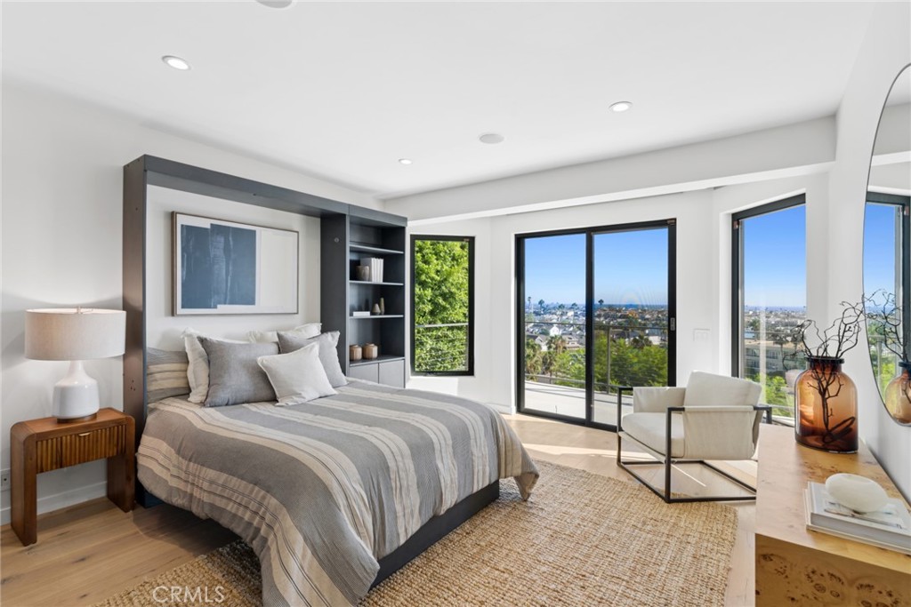 Property photo 44