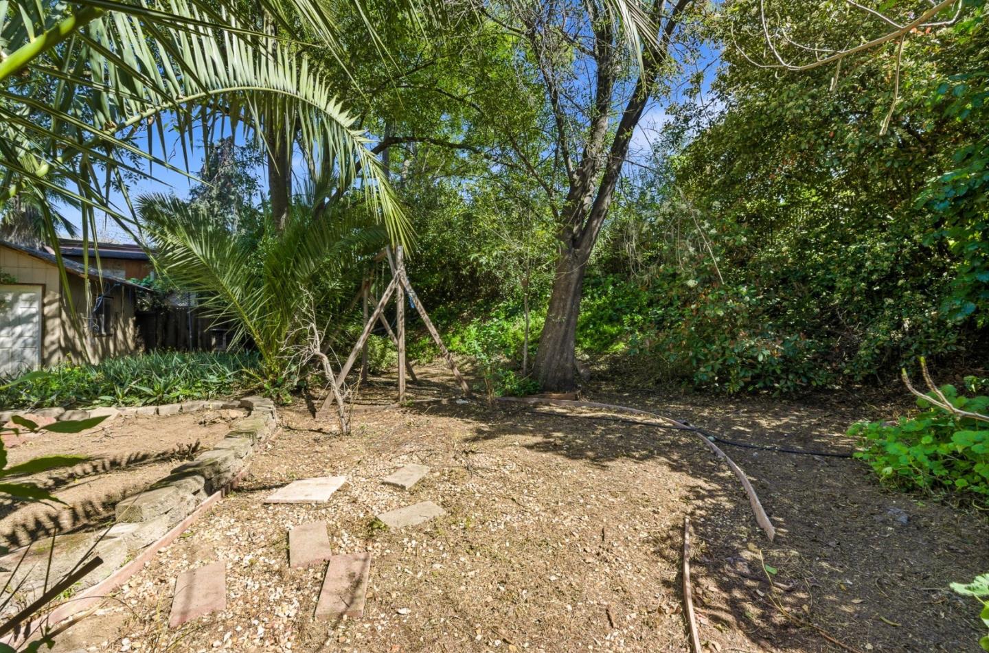 Property photo 50