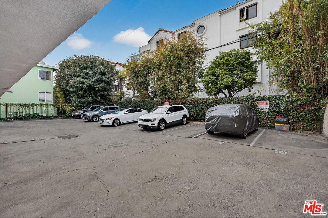 Property photo 24