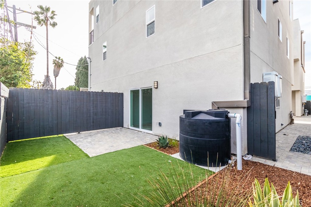 Property photo 44