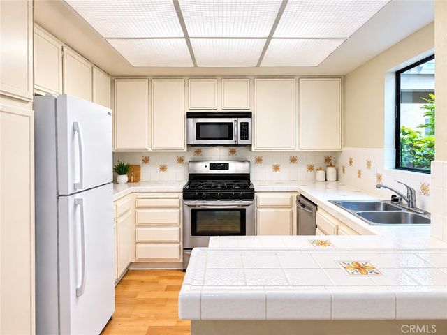 Property photo 50