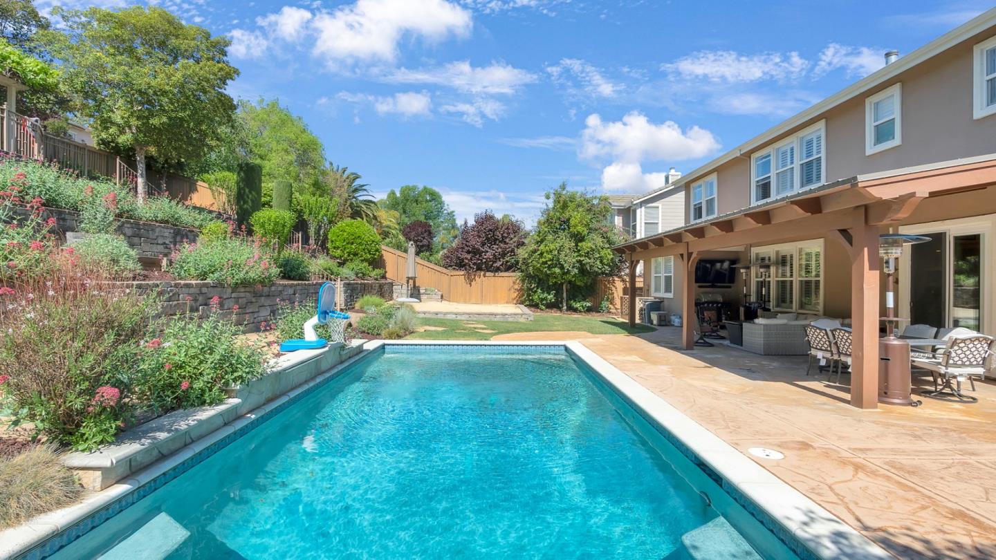 Property photo 25