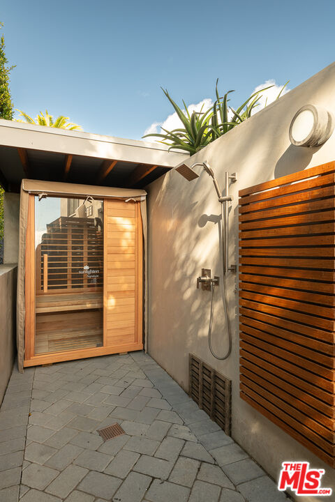 Property photo 48