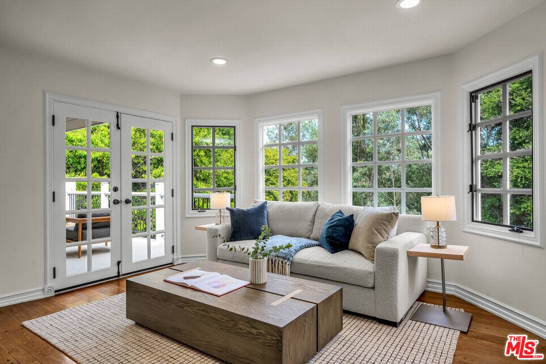 Property photo 37
