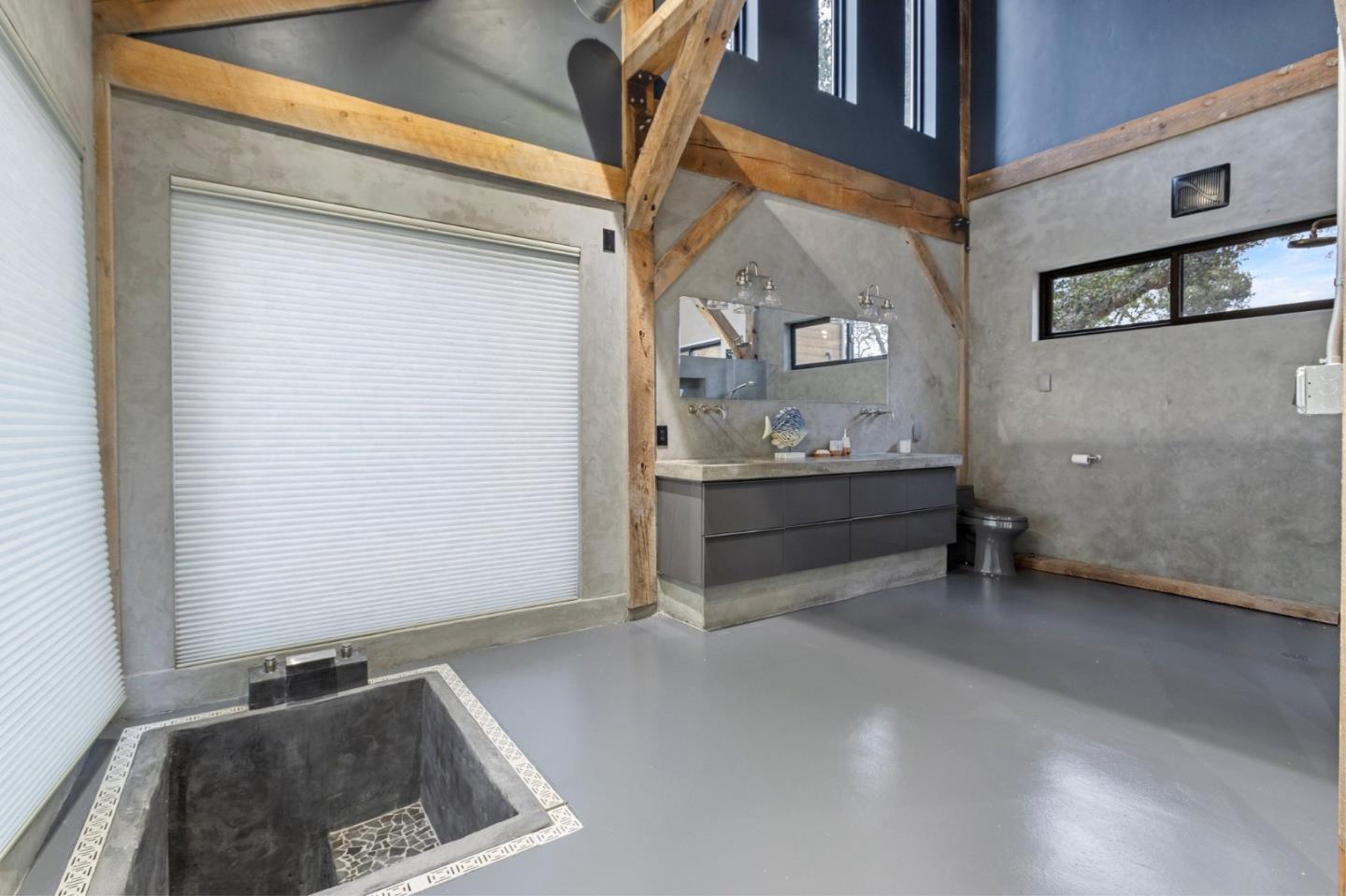 Property photo 43