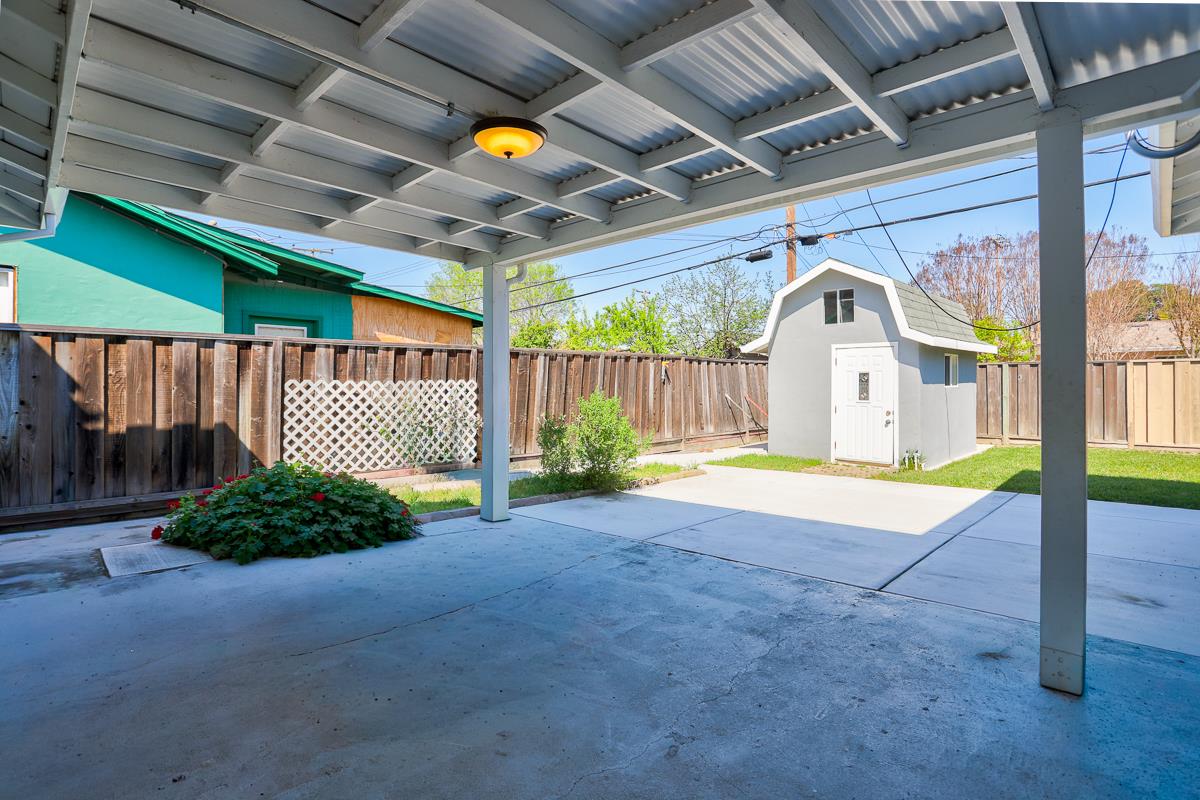 Property photo 14